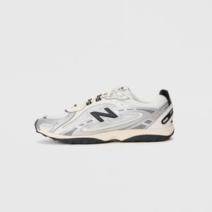 204L UNISEX - Trainers - metallic silver-coloured/black