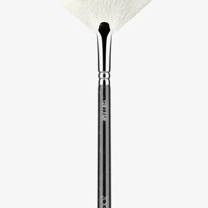 129 FAN - Makeup accessory 129 FAN - Makeup accessory