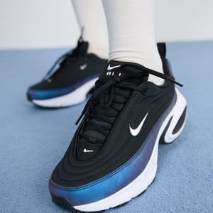 AIR MAX PORTAL SE - Trainers - black/white AIR MAX PORTAL SE - Trainers - black/white