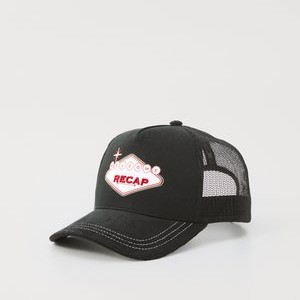 "WHAT HAPPENS IN..." TRUCKER UNISEX - Cap - black "WHAT HAPPENS IN..." TRUCKER UNISEX - Cap - black