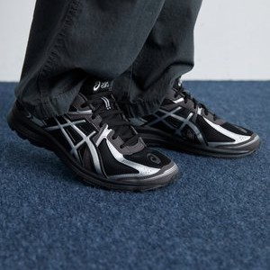 JOG 100S UNISEX - Trainers - black/pure silver JOG 100S UNISEX - Trainers - black/pure silver