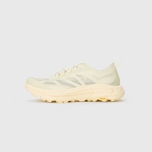 MAFATE SPEED 4 LITE - Trainers - truffle salt/vintage yellow MAFATE SPEED 4 LITE - Trainers - truffle salt/vintage yellow