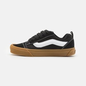 KNU SKOOL UNISEX - Skate shoes - black KNU SKOOL UNISEX - Skate shoes - black