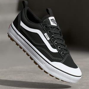 MTE OLD SKOOL UNISEX - Trainers - black/white MTE OLD SKOOL UNISEX - Trainers - black/white