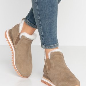 Ankle boots - sand Ankle boots - sand