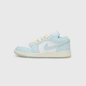 AIR JORDAN 1 LOW UNISEX - Trainers - glacier blue/sea glass/summit white/guava ice AIR JORDAN 1 LOW UNISEX - Trainers - glacier blue/sea glass/summit white/guava ice