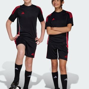 TIRO 24 KIDS - Sports shorts - black pure ruby TIRO 24 KIDS - Sports shorts - black pure ruby