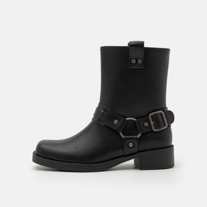 Cowboy/biker ankle boot - black Cowboy/biker ankle boot - black
