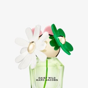 DAISY WILD EAU DE PARFUM REFILLABLE - Eau de Parfum DAISY WILD EAU DE PARFUM REFILLABLE - Eau de Parfum