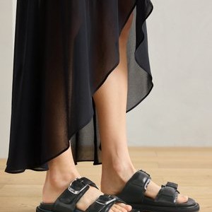 Slippers - black Slippers - black