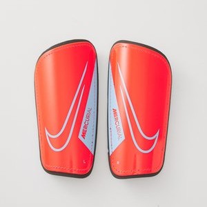 MERCURIAL HARDSHELL - Shin pads - bright crimson/royal tint MERCURIAL HARDSHELL - Shin pads - bright crimson/royal tint