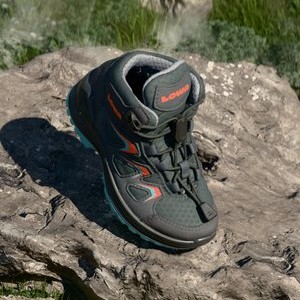 INNOX EVO GTX JR UNISEX - Hiking shoes - graphit/arktis INNOX EVO GTX JR UNISEX - Hiking shoes - graphit/arktis