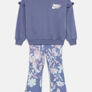 FLUTTER SLEEVE CREW PANT SET - Leggings - Trousers - world indigo