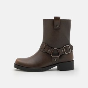 Cowboy/biker ankle boot - brown Cowboy/biker ankle boot - brown