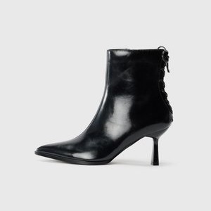 Classic ankle boots - black