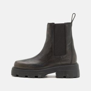 CPH194 - Platform ankle boots - off black
