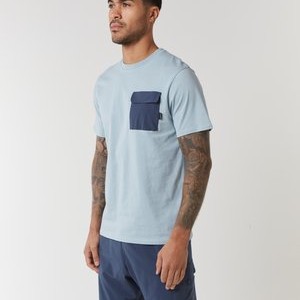 CONTRAST POCKET TWINSET - Basic T-shirt - ice blue/midnight blue CONTRAST POCKET TWINSET - Basic T-shirt - ice blue/midnight blue