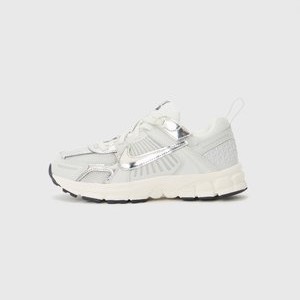 VOMERO 5 BP UNISEX - Trainers - photon dust/chrome/gridiron VOMERO 5 BP UNISEX - Trainers - photon dust/chrome/gridiron