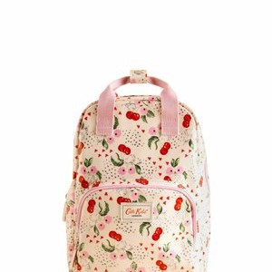MEDIUM HEARTS - School bag - ecru cherry MEDIUM HEARTS - School bag - ecru cherry