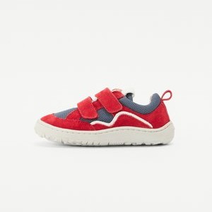 BAREFOOT BASE UNISEX - Baby shoes - red BAREFOOT BASE UNISEX - Baby shoes - red