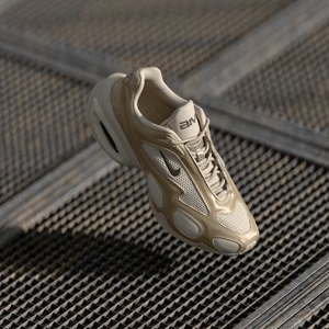 AIR MAX MUSE - Trainers - desert sand/metallic pewter/sanddrift/metallic silver AIR MAX MUSE - Trainers - desert sand/metallic pewter/sanddrift/metallic silver
