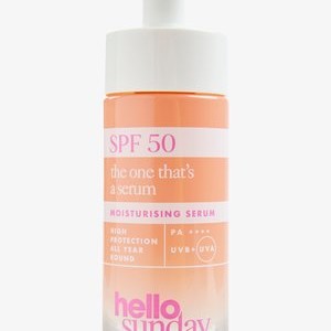 HELLO SUNDAY THE ONE THAT´S A SERUM-MOISTURISING SERUM SPF 50 WITH HYALURONIC ACIDAND VITAMIN C - Tinted moisturiser HELLO SUNDAY THE ONE THAT´S A SERUM-MOISTURISING SERUM SPF 50 WITH HYALURONIC ACIDAND VITAMIN C - Tinted moisturiser