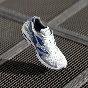 WAVE RIDER 10 UNISEX - Trainers - white/silver/surf the web