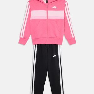 TIBERIO JUNIOR SET - Tracksuit - pink fusion/white/clear pink TIBERIO JUNIOR SET - Tracksuit - pink fusion/white/clear pink