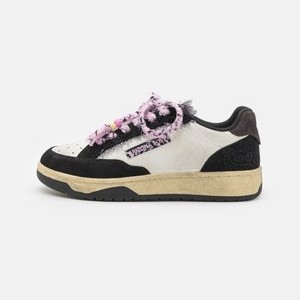 Trainers - black Trainers - black