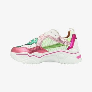 Trainers - white