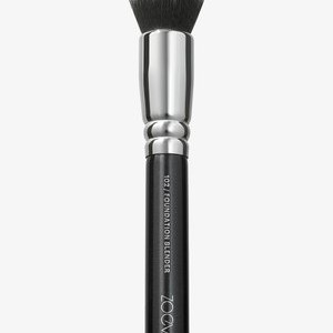 102 FOUNDATION BLENDER - Makeup accessory 102 FOUNDATION BLENDER - Makeup accessory