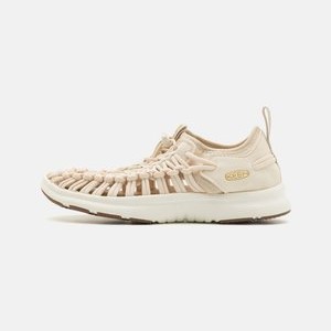 UNEEK O3 - Trainers - off white UNEEK O3 - Trainers - off white
