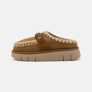 BOUNCE CLOG METAL LOGO - Mules - cognac BOUNCE CLOG METAL LOGO - Mules - cognac