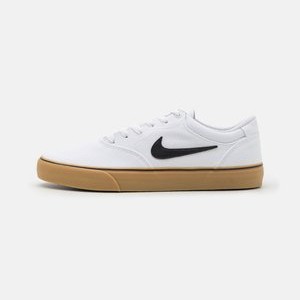 SB CHRON 2 CANVAS - Trainers - white/black/gum light brown SB CHRON 2 CANVAS - Trainers - white/black/gum light brown