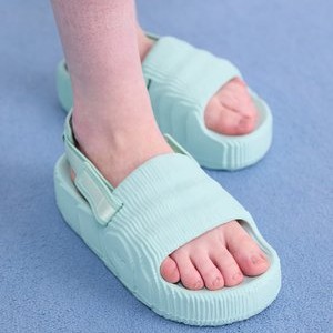 ADILETTE 22 - Platform sandals - green ADILETTE 22 - Platform sandals - green