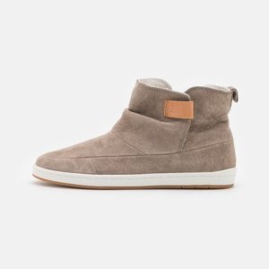 SERVE - Ankle boots - dark taupe/off white SERVE - Ankle boots - dark taupe/off white