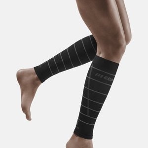 THE RUN COMPRESSION REFLECTIVE CALF SLEEVES WOMEN - MADE IN GERMANY - Leg sleeves - black THE RUN COMPRESSION REFLECTIVE CALF SLEEVES WOMEN - MADE IN GERMANY - Leg sleeves - black